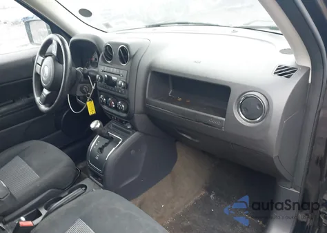 2016 Jeep Patriot Latitude из США, поврежденный, VIN 1C4NJRFB8GD788884